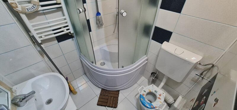 Decebal 3 camere Decomandat